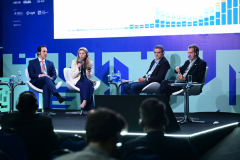 Crédito - Above Studios