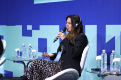 Crédito - Above Studios